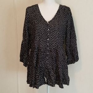 C1 - Navy blue top with polka dots